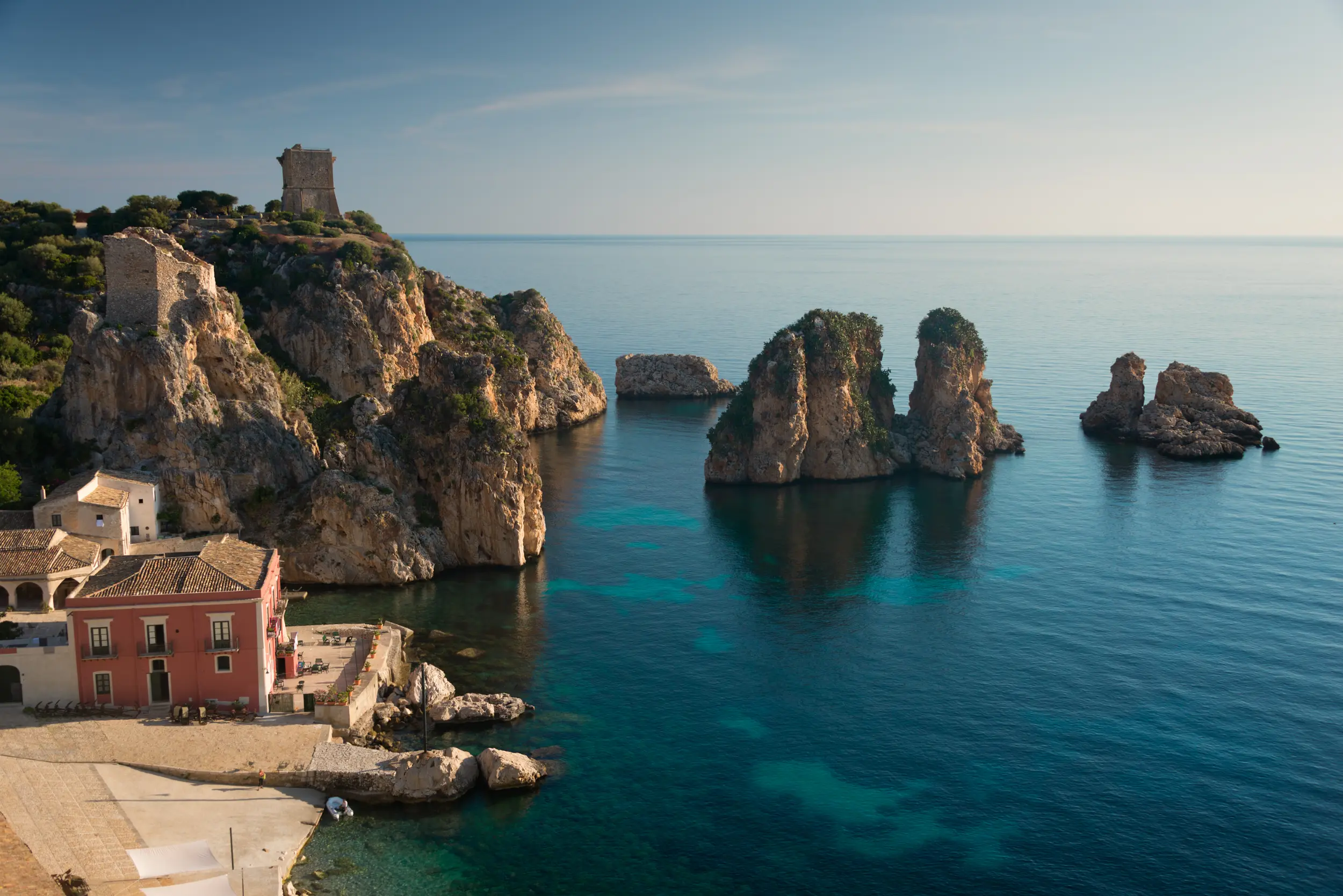 sector-services-tourism